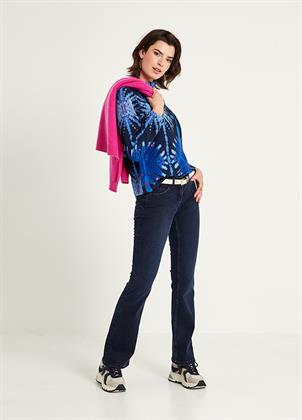 Look 053B